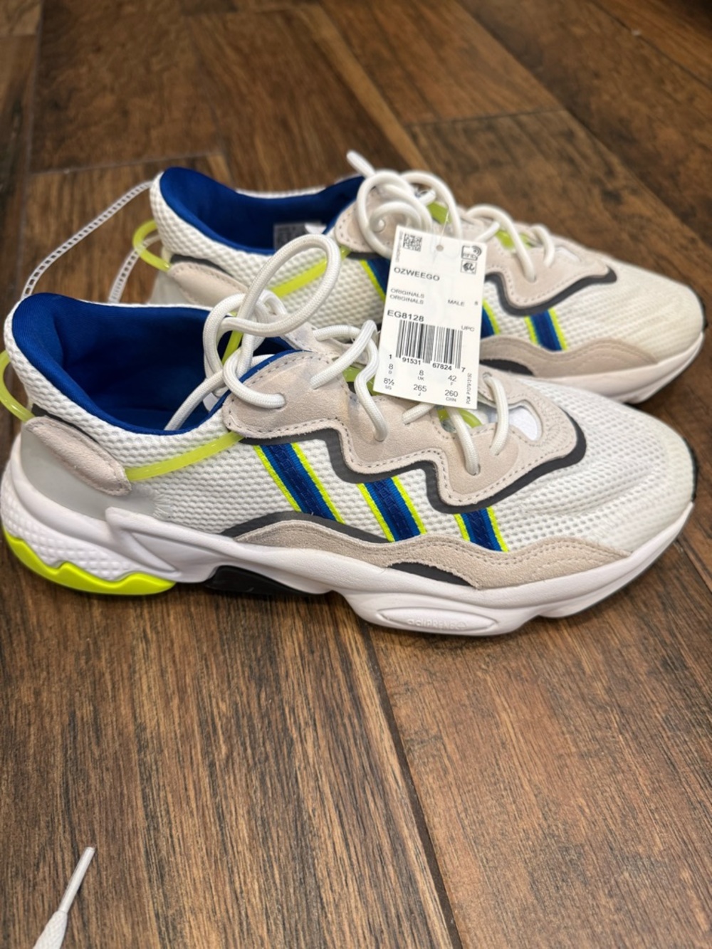 Adidas Originals Ozweego Mens Size 9.5 Cloud With Royal Blue Medium NWT